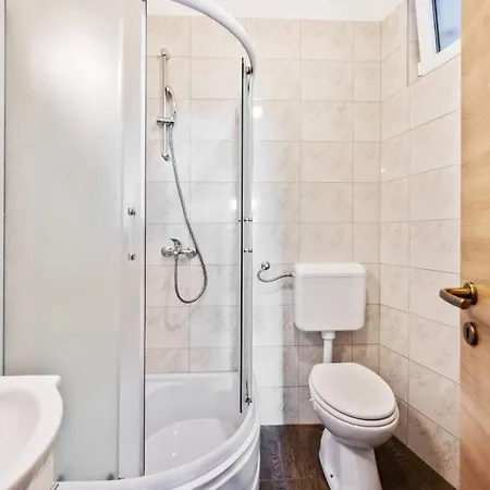 度假居 Seaside Family Friendly House With A Swimming Pool Razanj, - 19735